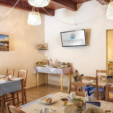 Le Mansardine Couette-café Vasto