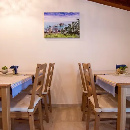 Nocleg ze śniadaniem Le Mansardine