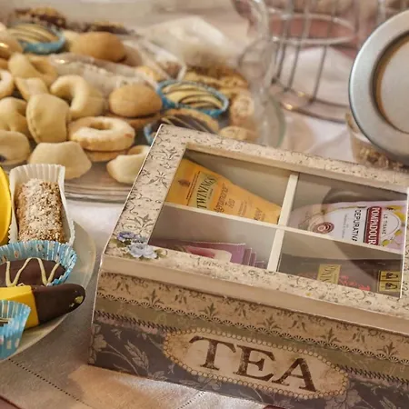 Le Mansardine Nocleg ze śniadaniem Vasto